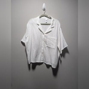 Stars Above white lounge top